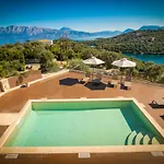 Twin Villa *
